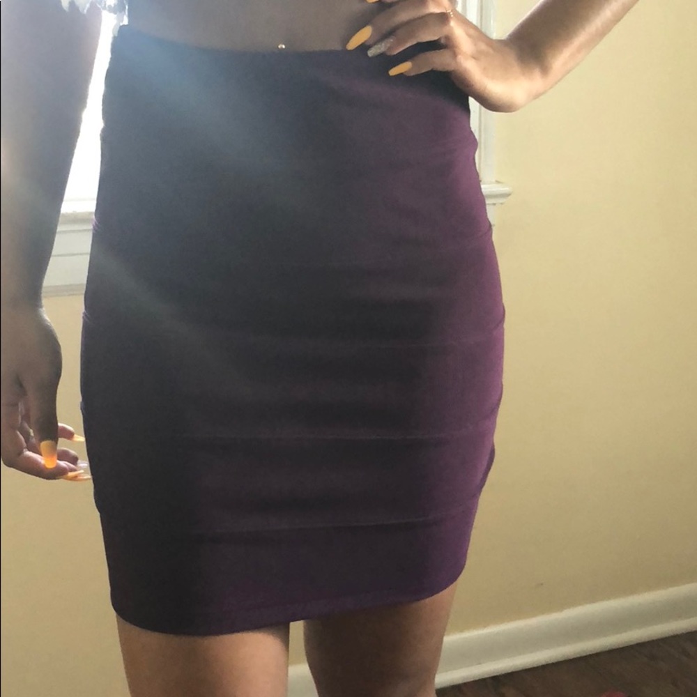 Guess skirt
